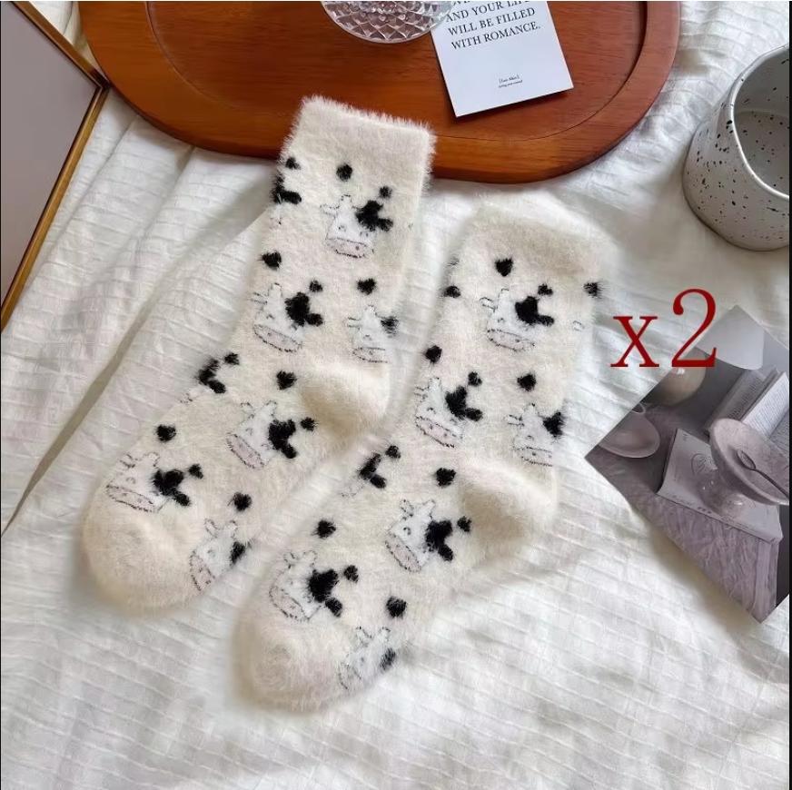 2 Pairs Cute Cow Spots Print Socks, Thickened & Warm Coral Fleece Socks, Women'S Stockings & Hosiery