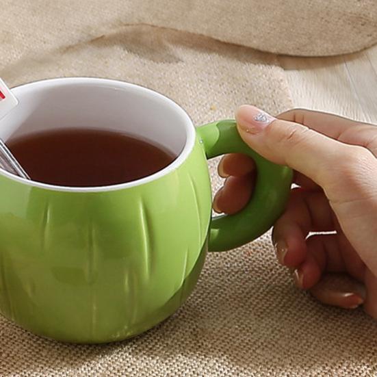 Tazza da Caffè in Ceramica a Forma di Cocco Tazza da Caffè con Manico Coperchio Mini Ombrello Cannuccia Resistente alle Alte Temperature Stoviglie Estive