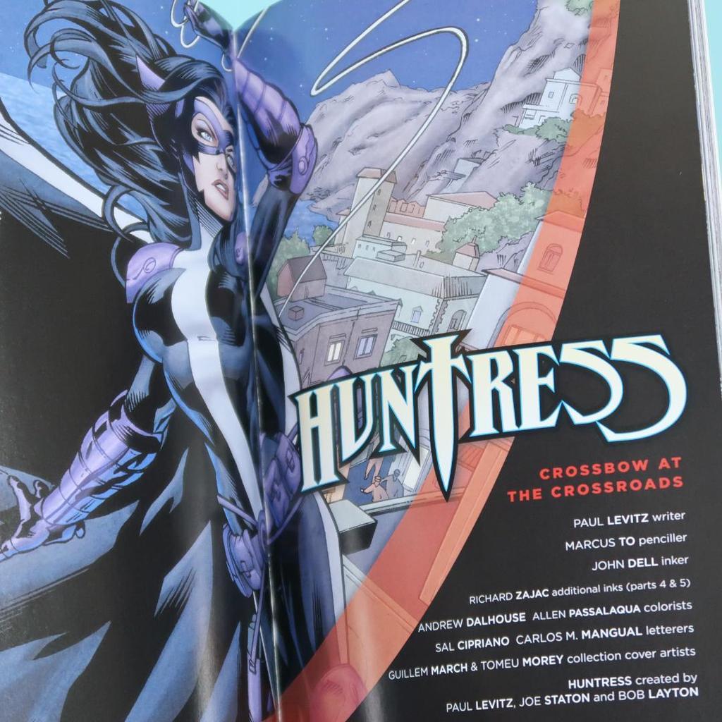 [USED] Sale! Foreign Books American Comics Huntress Crossbow at... DC
