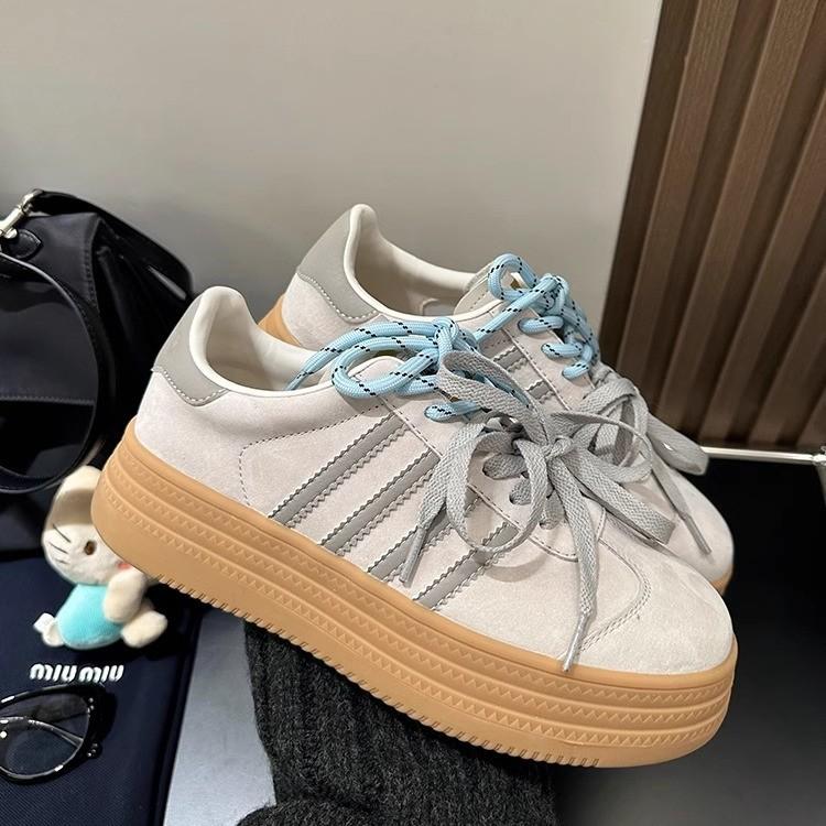 Thick-soled Matte Leather Four-bar German Training Shoes Women's Shoes 2025 Spring New Pair of Shoelaces Breathable Casual Sports Board Shoes Women