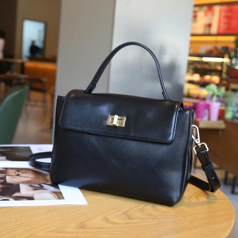 Pure cowhide simple crossbody handbag, women's versatile new model, leather large capacity double-layer bag, shoulder bag