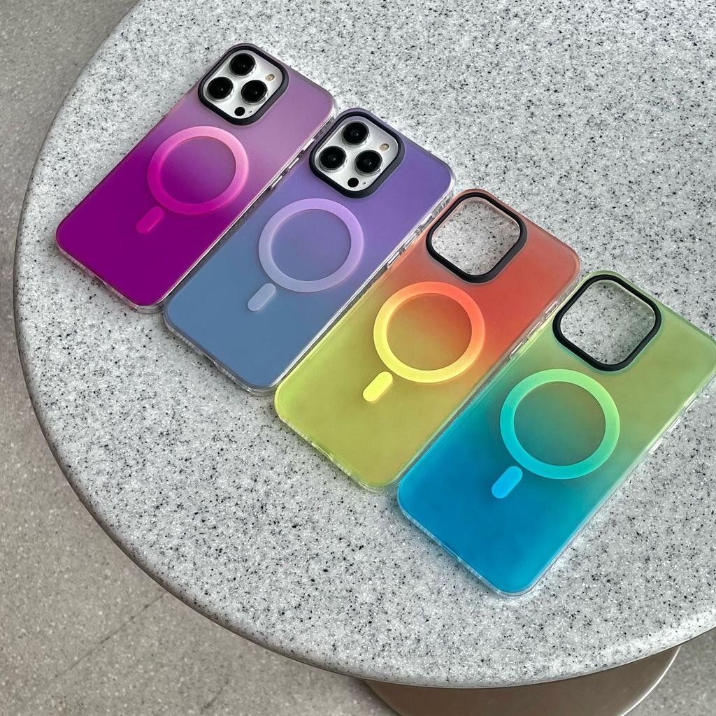 IPhone 16 Skin Sensitive Magnetic Suction Phone Case Chameleon Suitable for Apple 15 ProMax Gradient 14 Anti Fall Protection Case