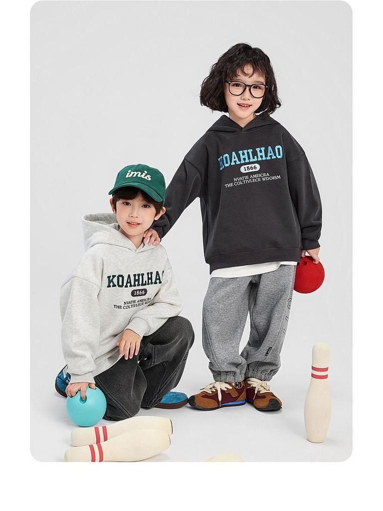Boys' Fleece-Lined Hooded Sweatshirt - Winter 2025 Style, Thickened for Medium and Large Children