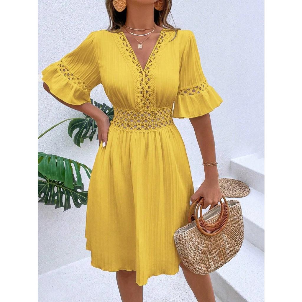 Women's New Summer Splicing Lace Fashion V-neck Waist Solid Color Dresses