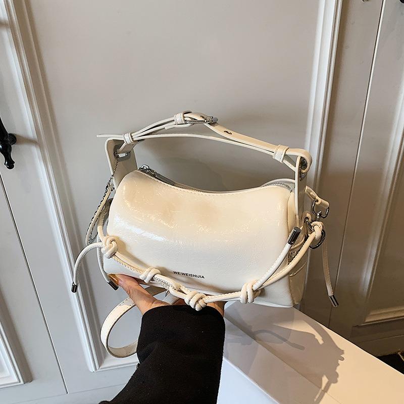 

Женская летняя новая сумка-подушка, простая наплечная сумка для通勤, текстурная сумка-мессенджер белый