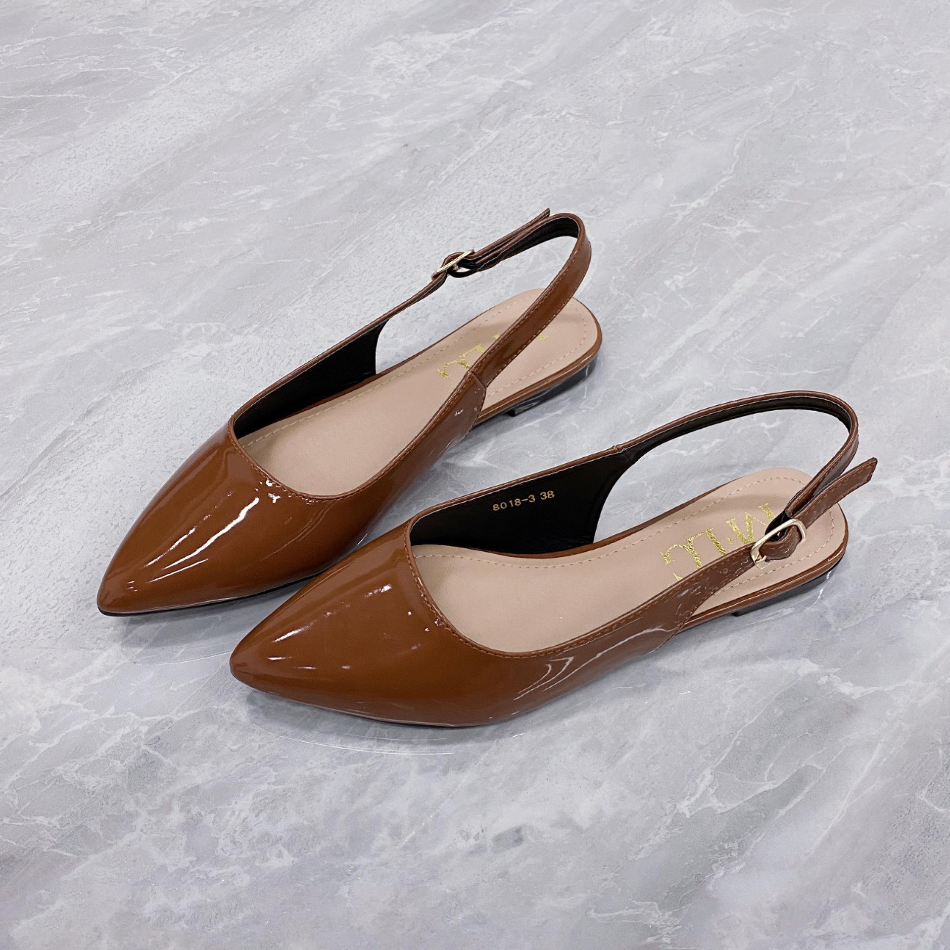 

Женские туфли на плоской подошве с открытым носком, закрытым носком, сандалии с пряжкой на ремешке, женские удобные летние офисные туфли без застежек 40 коричневый