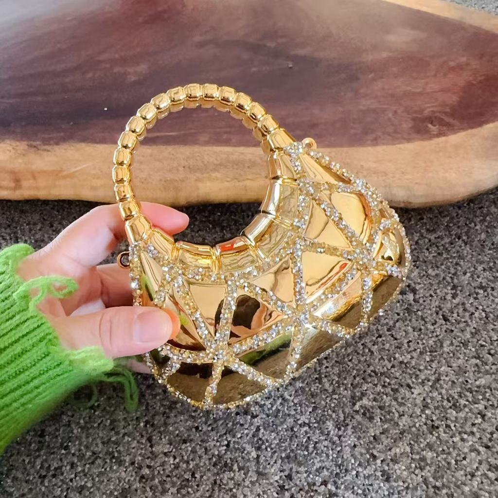 Akrilik Mini Moon Shape Clutch With Rhinestones And Chain For Daily Fashion