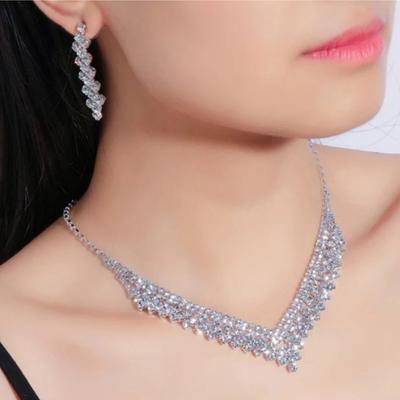 3 Pieces of Wedding Women's Jewelry Set, Conical Rhinestone Necklace, Earrings, Banquet Wedding Dress Accessories