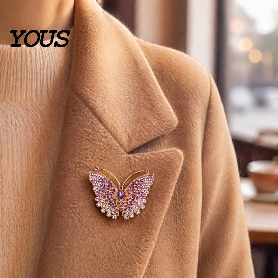 Sweater Brooch Pin Rhinestone Butterfly for Women, Vintage Insect Lapel Pin, Dainty Butterflies Decorative Accessory Clothes Scarf Shawl Dress