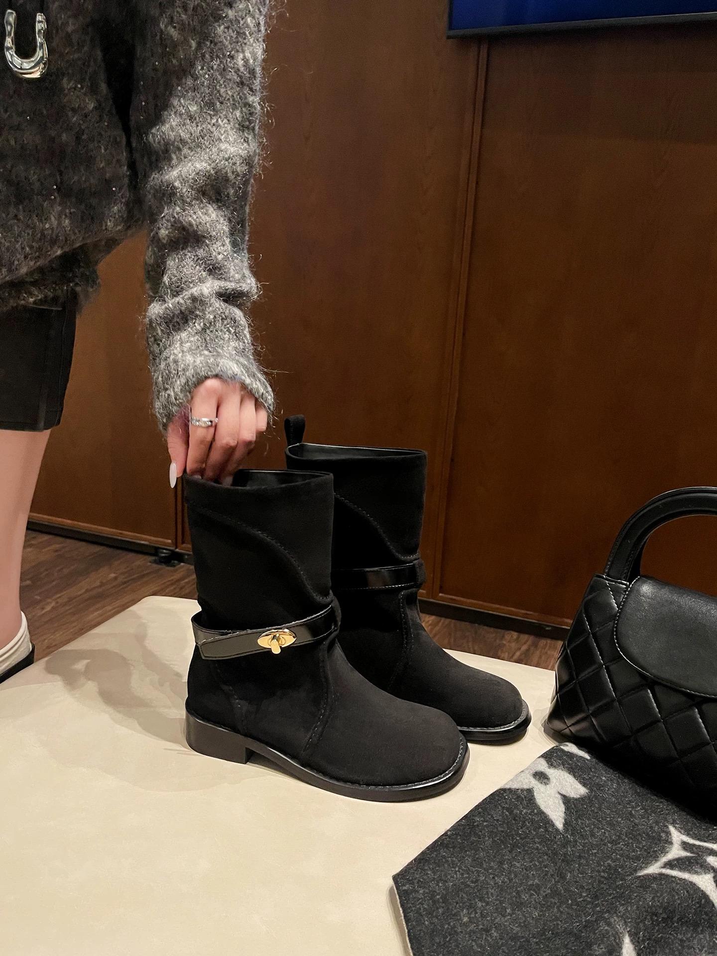 

French belt buckle thick heel short boots women s retro suede one-pedal Martin boots advanced sense of height increase and thin knight boots 40 чёрный