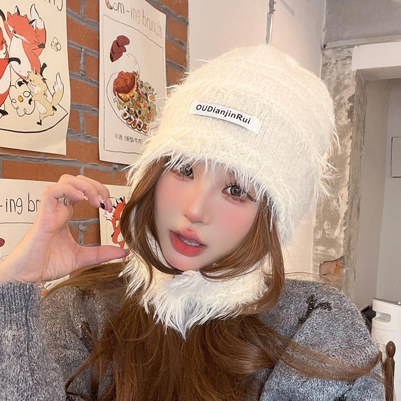 Autumn and Winter Fluffy Hat for Women Versatile Warm Wool Hat Outdoor Face Showing Small Cold Protection Lei Feng Hat Ear Protection Knit Hat
