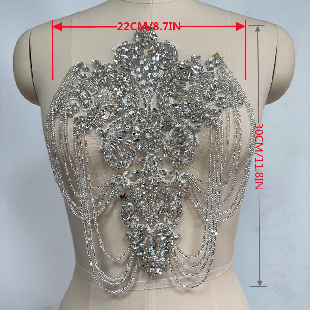 Hot Sell New Handmade Embroidered Flower Shape Sew-on Rhinestone Fabric Bodice Patches for Wedding Party DIY