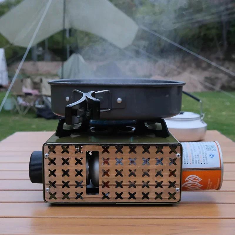 2000W Camping-Gaskocher Hohe Leistung Hohe Hitze Tragbarer Kassettenkocher Outdoor-Picknick Grill Kartenmagnetischer Herd Gas Tan