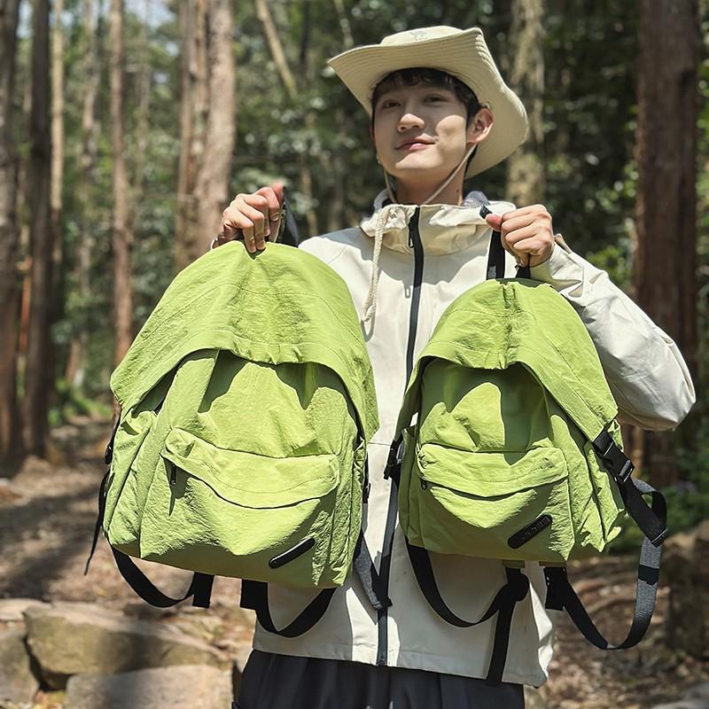Schoolbag backpack for men and women outdoor leisure travel large capacity backpack anti-splashing texture hiking versatile mountaineering bag