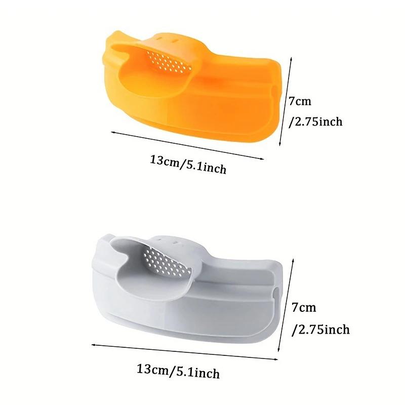 Duckbill Shaped Silicone Pouring Funnel Kitchen Soup Anti-spill with Pot Side Drainage Guide Nozzle for Easy Cooking