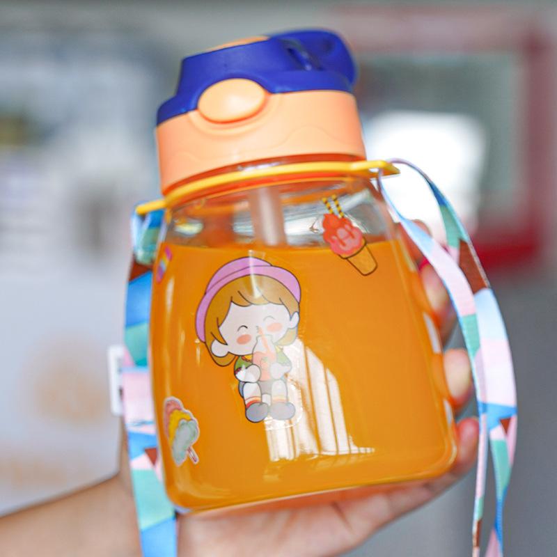 Water bottle1011 new children's cartoon straw cup strap handle portable plastic cup baby cute water cup