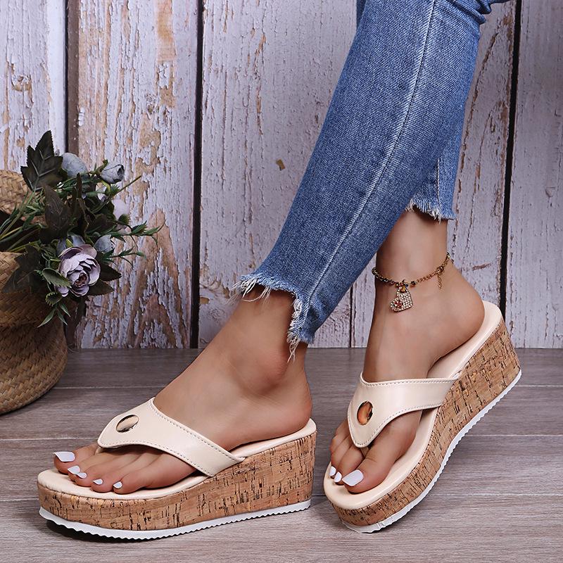 2021 Summer Plus Size Wedge Heel Flip-Flops for Women