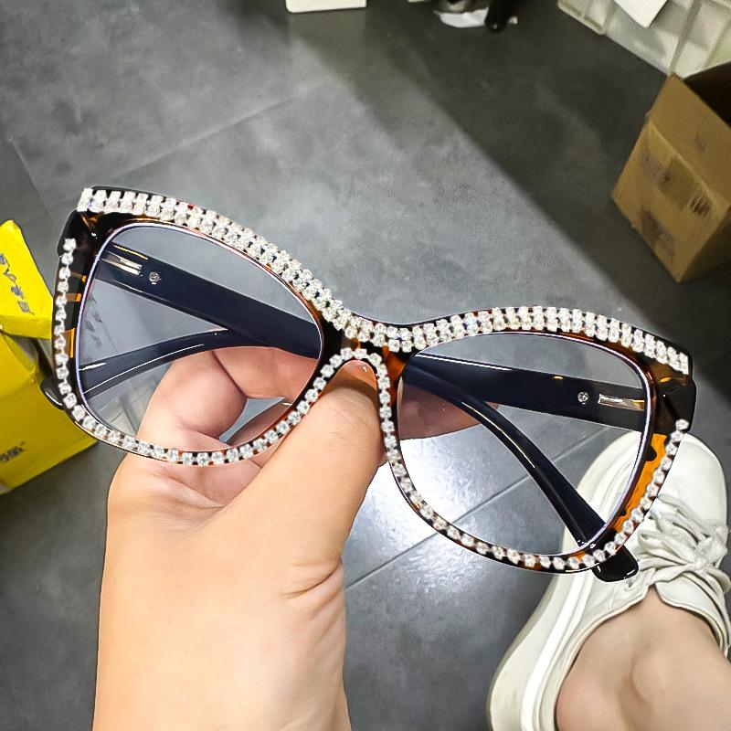 

Fashion Large Frame Anti-Blue Reading Glasses Personalized Hand-Set Diamonds Trendy Cat Eye Reading Reading Reading Glasses anti-blue light flat light (0 degrees)