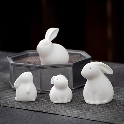 Rzeźba królika Realistyczny mały króliczek Dekoracyjna gładka powierzchnia Śliczna figurka Ceramiczna herbata Ozdoba dla zwierząt domowych Wystrój domu