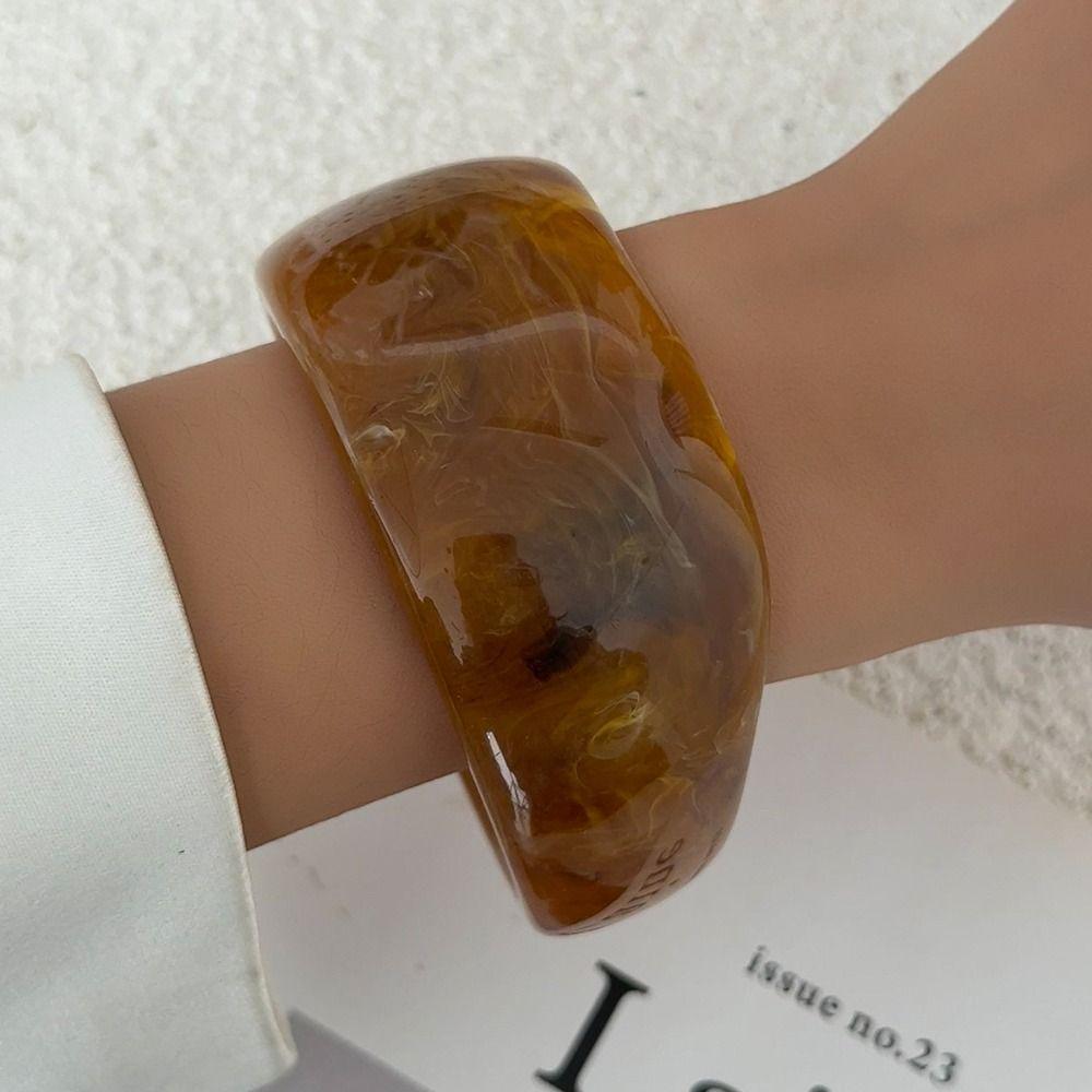 Chunky Irregular Wide Bracelet Vintage Geometric Hand Ring Creative Retro Resin Bangle Party