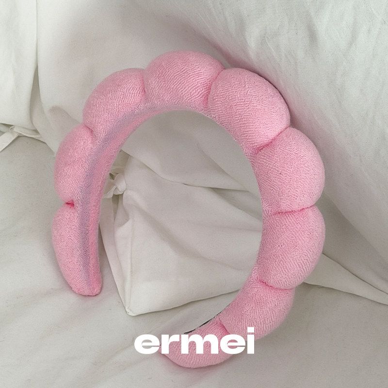 

European and American Beauty Bloggers Sponge Cable Stitch High Cranium Bubble Headband Cream Powder