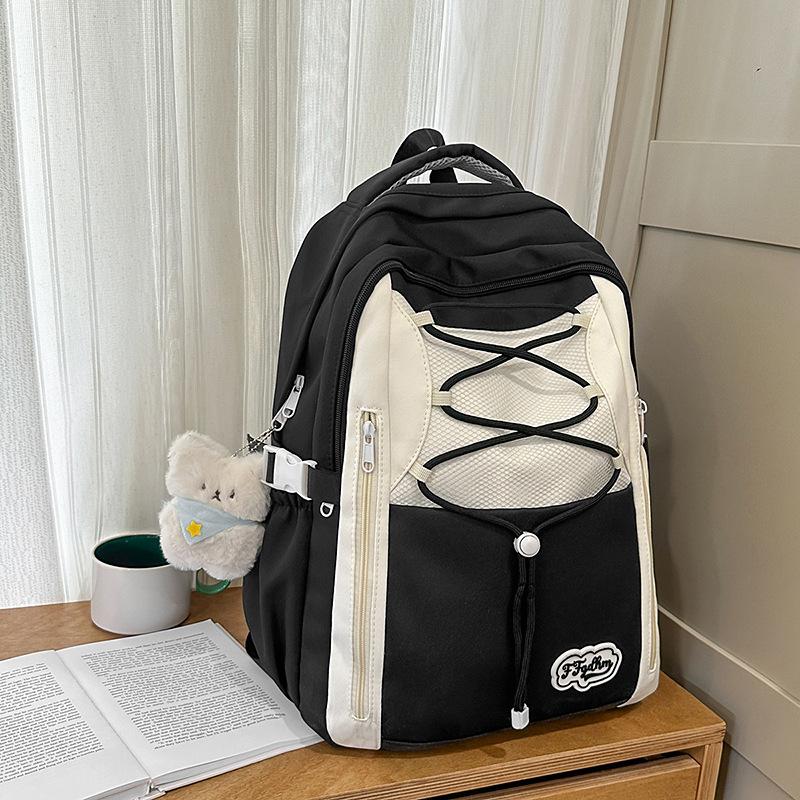 New high-value Mori ins sweet contrasting color splicing schoolbag for women, junior high school students, light travel backpack for women