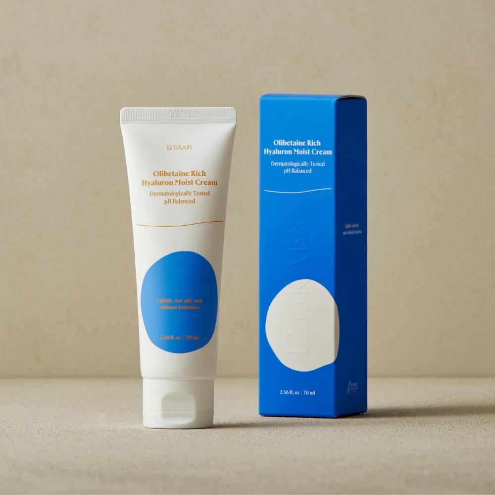 

Olivetaine Rich Hyaluronic Acid Moisturizing Cream 70ml (Dual Function: Whitening and Anti-wrinkle)