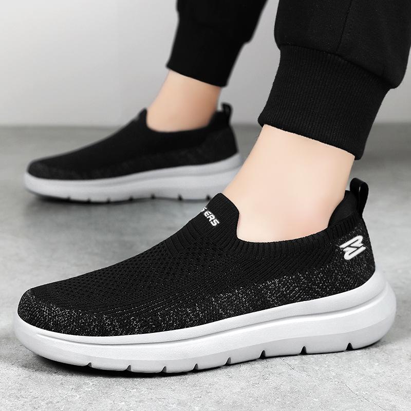 Men's Shoes for Summer New Flying Knitted Breathable Casual Shoes Soft Sole Comfortable Single Shoes Simple Lightweight Men's Shoes