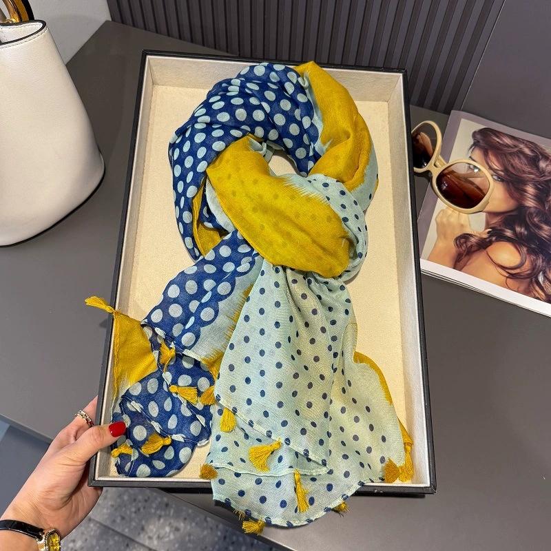 31 Designs Autumn Vintage Floral Tassel Viscose Shawl Scarf Lady High Quality Wrap Pashmina Stole Bufandas Muslim Hijab 180*90Cm