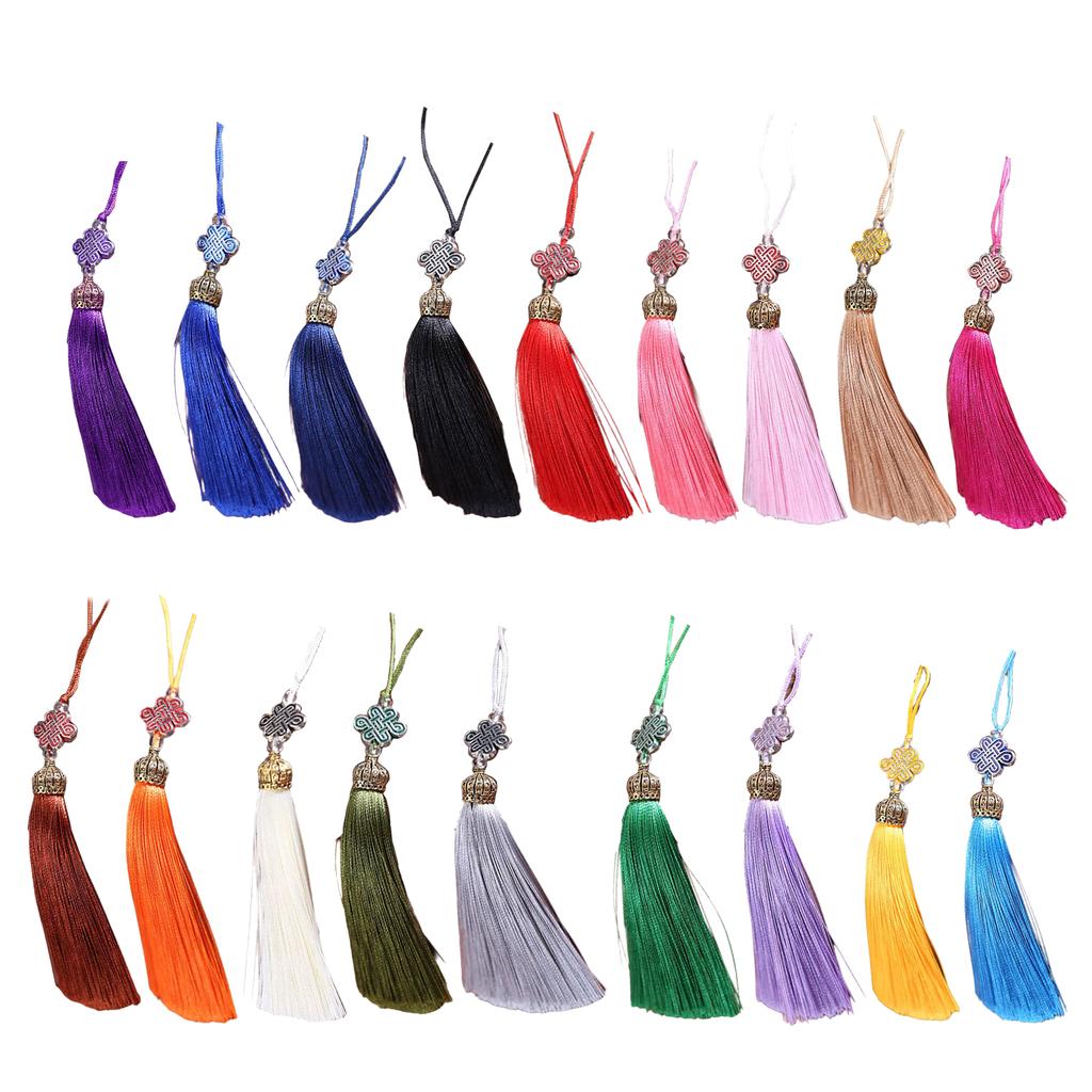 Delikatny ręcznie tkany wisiorek z chińskim węzłem, frędzle, zawieszka-charms dla miłośników kultury tradycyjnej i na wyjątkowe prezenty