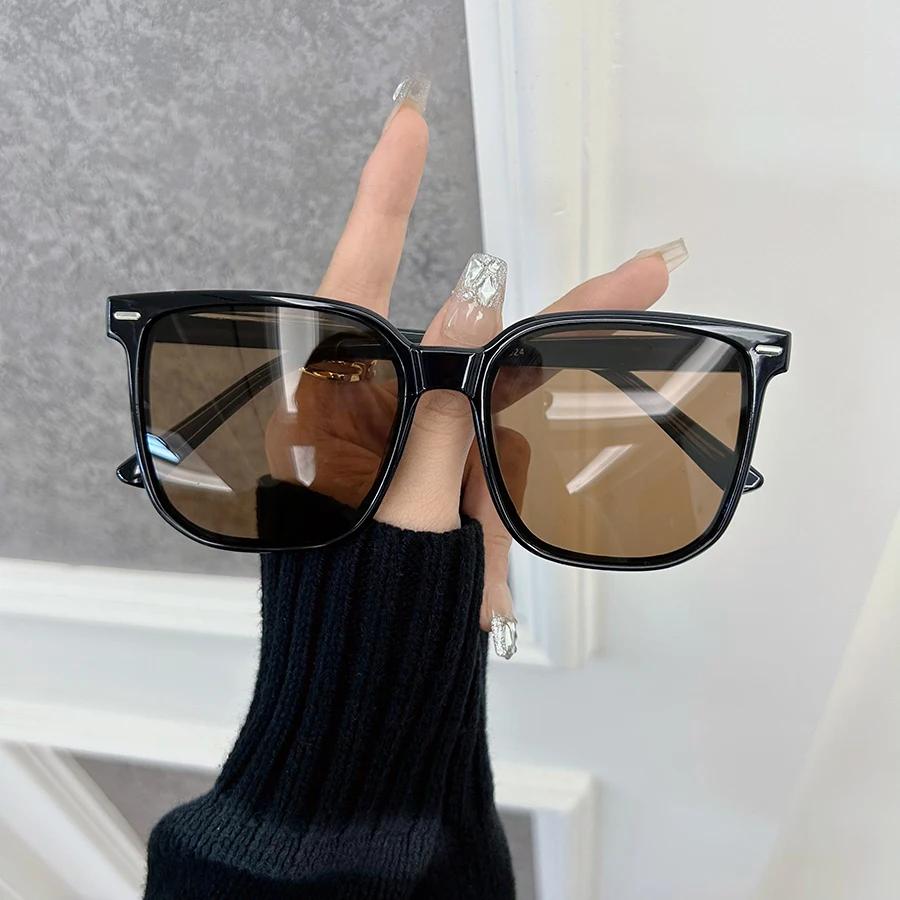 

Дизайнерский бренд Квадратные Солнцезащитные очки Женские Мужские Цветные Большая оправа Солнцезащитные очки Женские Зеркальные цвета Красивая Мода Other