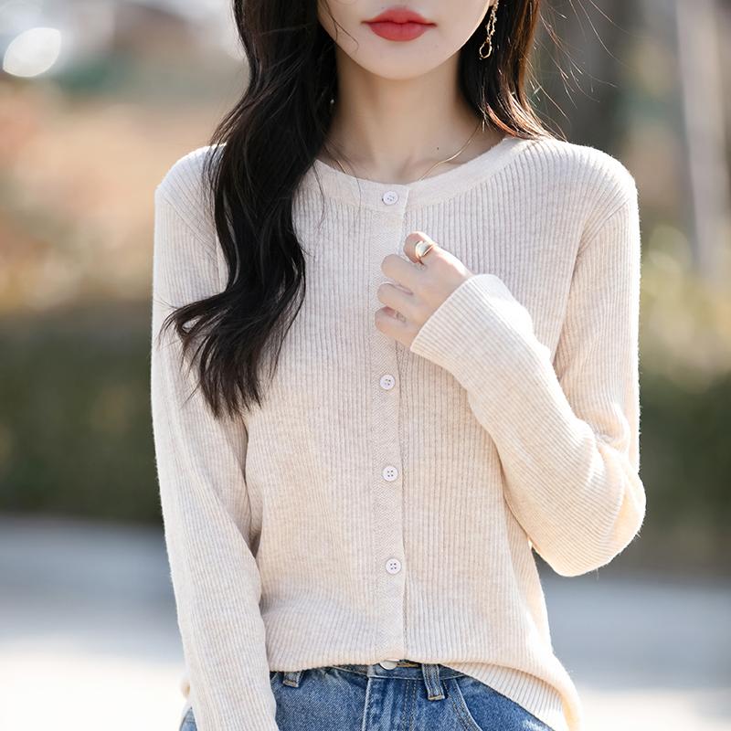 

Жіночий легкий шовковий кардиган із 50% вовни та 50% тутового дерева – універсальний трикотаж на 4 сезони для комфорту та стилю на весь рік XL бежевий