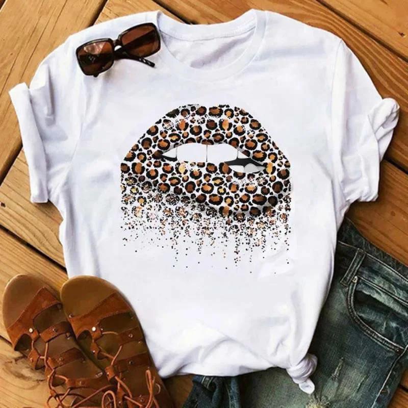 Leopard Love Heart Print Women Fashion T Shirt Black Female Short Sleeve Graphic Tops Women Sleeved Harajuk Streetwear Casual
