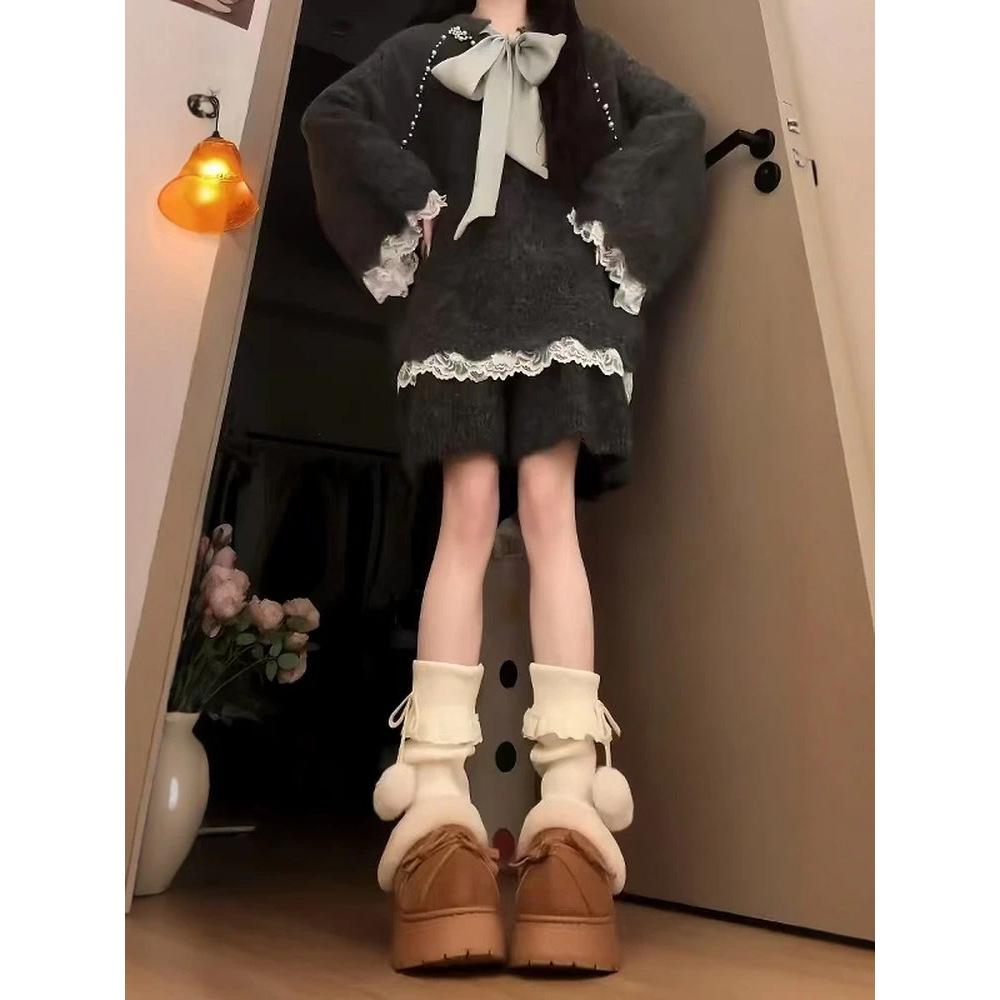 Korean Chic Autumn/Winter Women s Lace Knit Top  High-Waisted Fishtail Skirt. L [105-115 kg recommended]