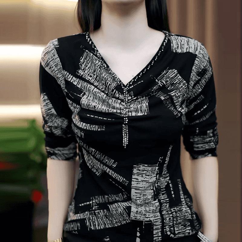 

Autumn Chic Long-Sleeve Floral Top for Stylish Moms 3XL [60-65 kg]