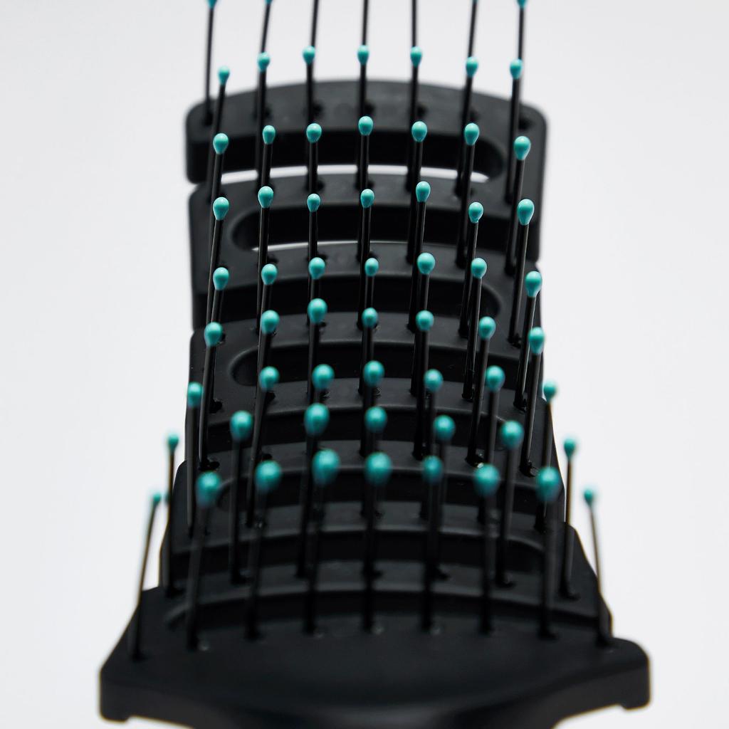 Oriflame Stylerpro Flexible Hair Brush