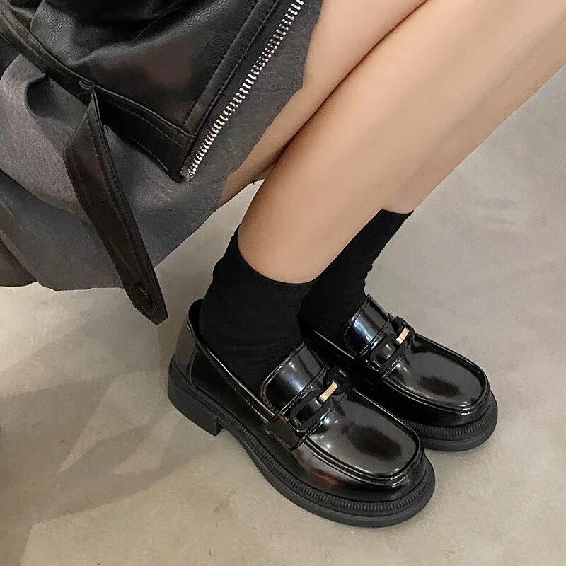 

Женские туфли-лодочки для отдыха, лоферы, кожаные туфли-оксфорды без шнуровки на среднем каблуке с круглым носком, женские туфли-лодочки на платформе, большие размеры