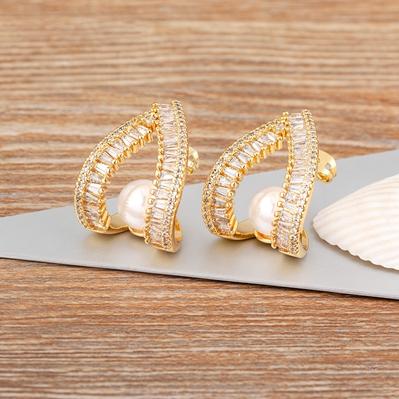 Nidin European and American Fashion Geometric Irregular Earrings Colorful Zircon Pearl Light Luxury Cool Ear Jewelry Accessories белый