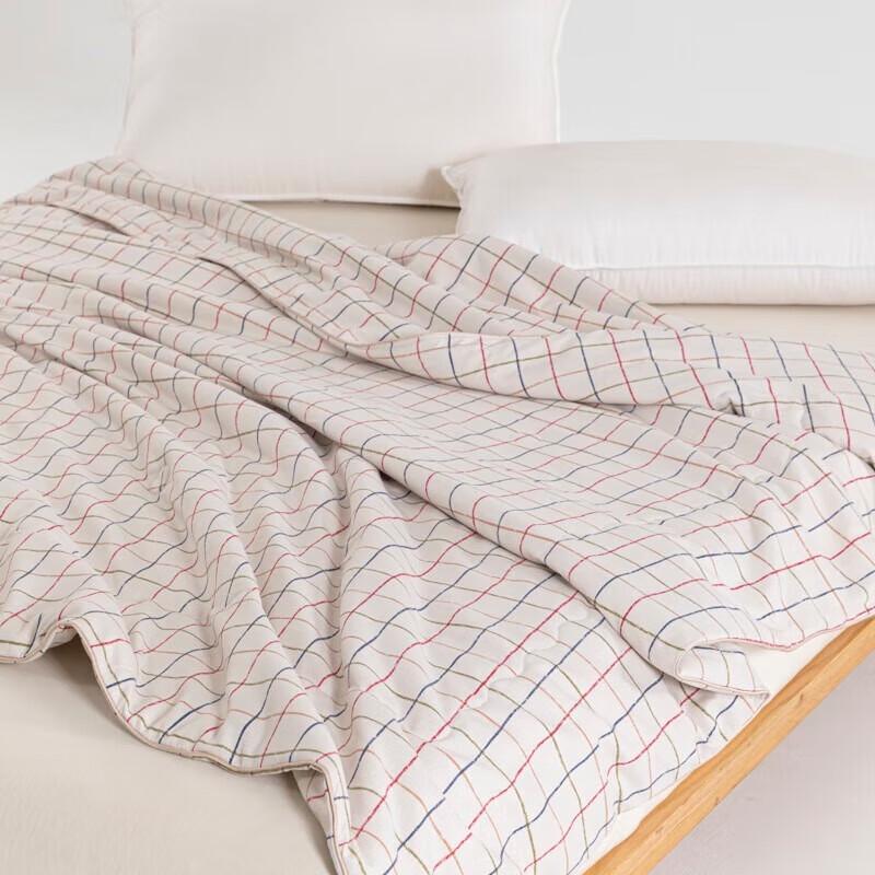 Muji Textured Summer Quilt