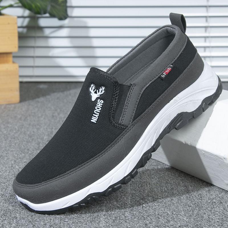 2025 New Beijing Cloth Shoes Men's Spring and Summer Shoes for the Elderly, Soft Sole Casual Sports Men's Shoes, Middle-aged and Elderly Walking Shoes