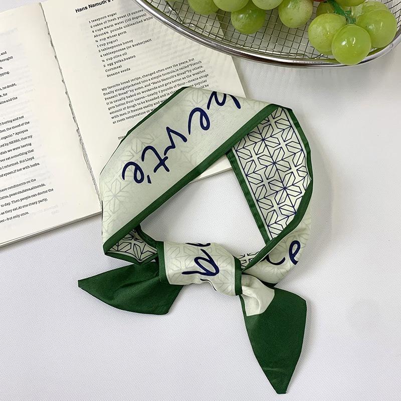 Silk scarf, long strip, high-end green tie, thin and narrow scarf, hair tie bag, decorative streamer, gift box, ribbon, waist belt.