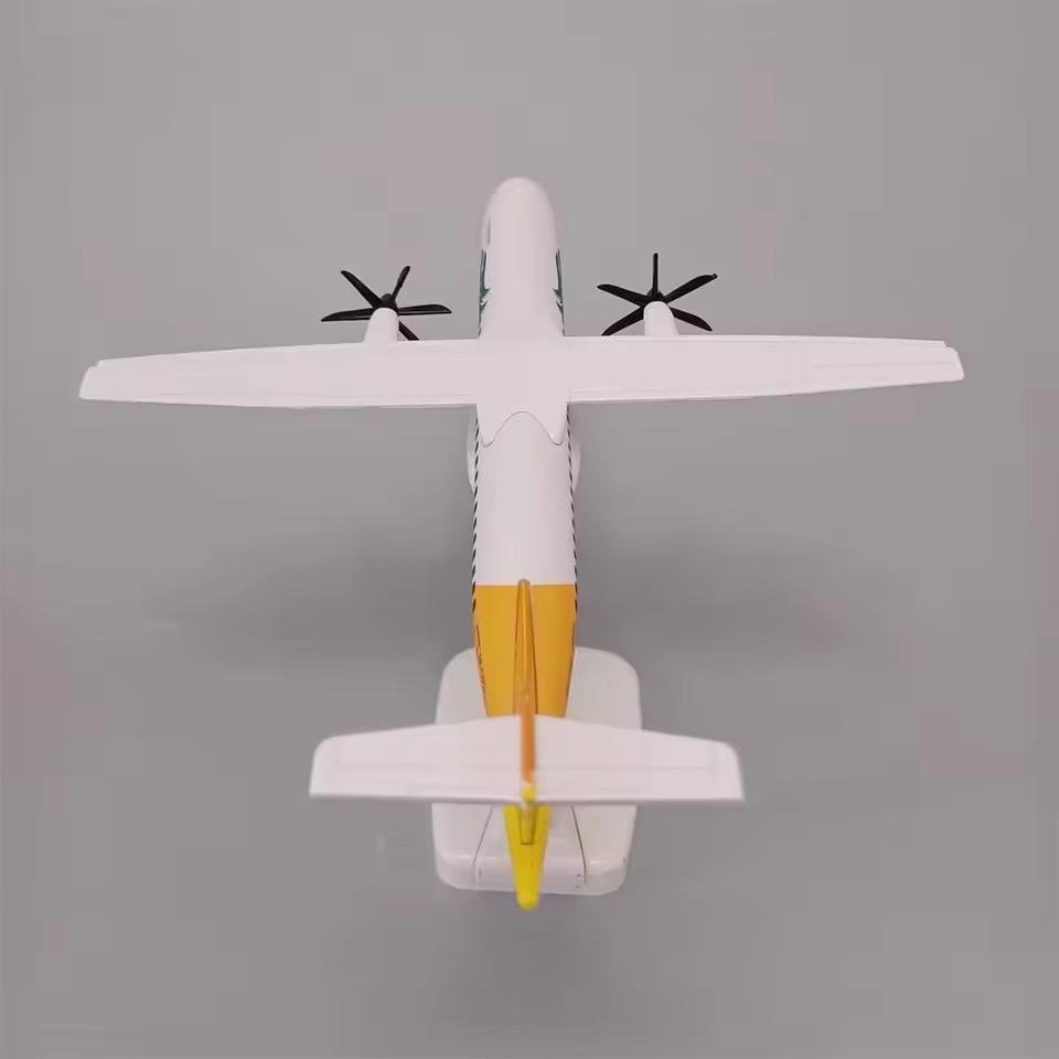 Aircraft Models 20cm Collectible Air Cebu Pacific Atr Metal Plane Model Diecast Aviation Miniature Airplane W Wheels Landing Gea