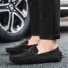 Fashion Men Casual Business Shoes Genuine Leather Soft Bottom Loafers Classic Business Office Driving Moccasins Shoes Comfy Tassel Shoes