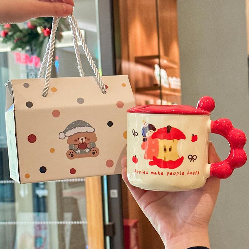 Girl Heart Apple Girl Cup Cute Ceramic Cup with Lid Spoon Girl Large Capacity Coffee Mug Souvenir
