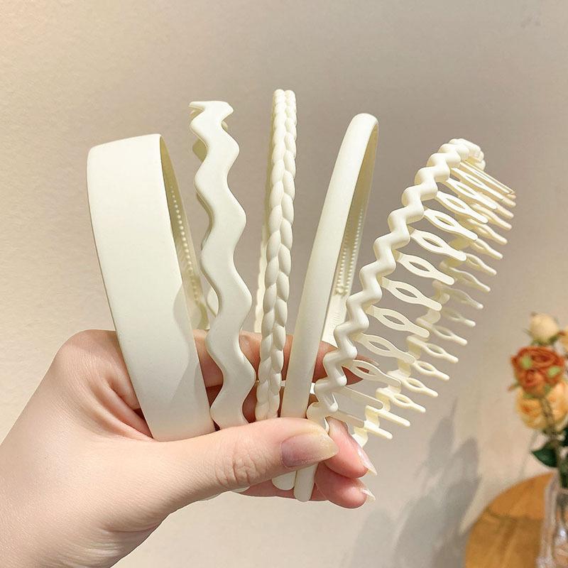 Matte Finish Toothed Headband for Women - Non-Slip Hair Band for Face Wash, Skincare & Crushed Hair Styling, Summer Essential