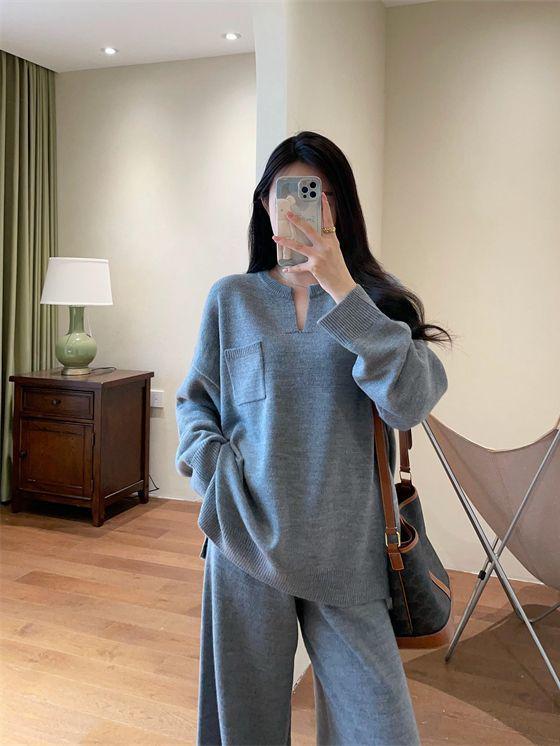 Light Knit Autumn-Winter V-Neck Sweater & Wide-Leg Pants Women’s Set