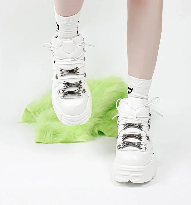 Fashion Spring new women's shoes heavy metal thick soles high top punk small leather  Gothic dark motorcycle boot tide Valentine's Day