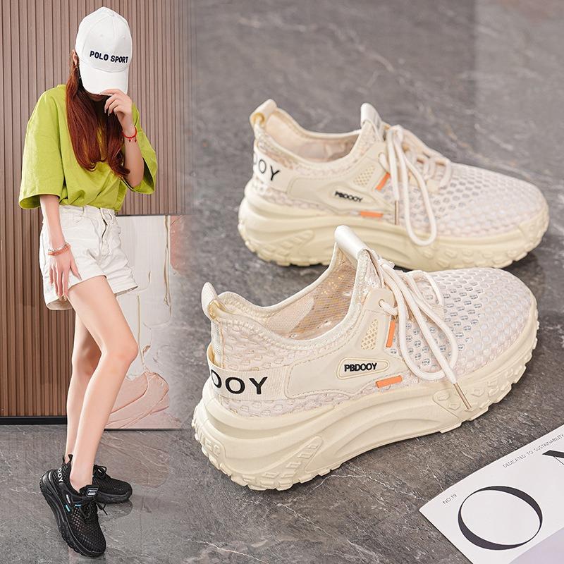Sommer Damen Schuhe neu atmungsaktiv hohle Mesh Schuhe Kinder vielseitige dicksohlige Fly-Woven Sportschuhe lässige Dad Schuhe