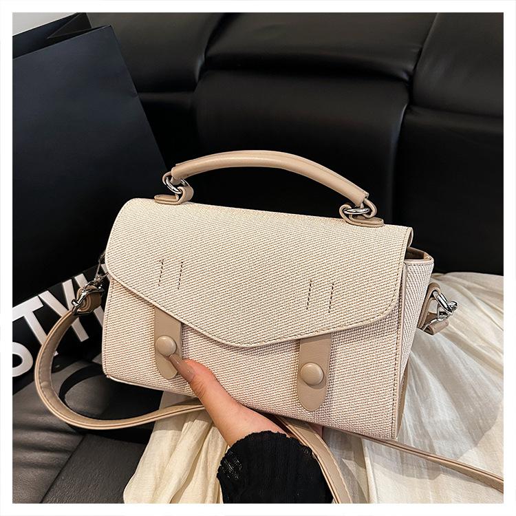 Women's bag Women's shoulder bag Trendy versatile handbag Commuter messenger bag Backpack diagonal span small square bag