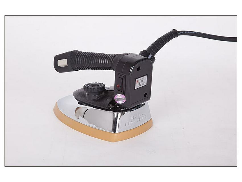 Red Heart RH126 High-Power Electric Steam Iron for Clothes, Curtains, and Dry Cleaning.